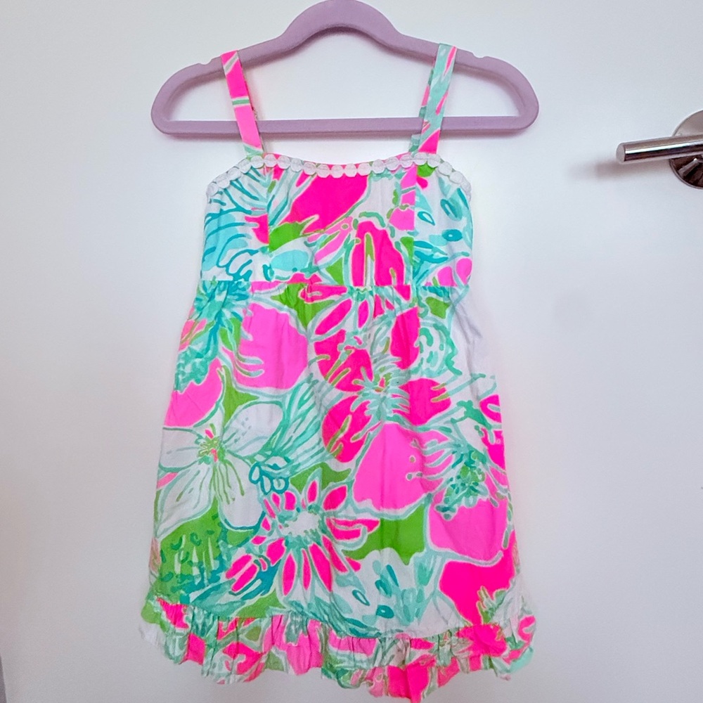 Lilly Pulitzer Girls size 6 pink and green floral dress
